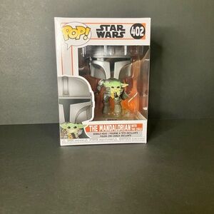 Star Wars Pop! Mandalorian and Child Figure - Gray and Green